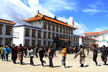 四川省藏文学校2020年招生计划